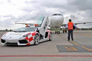 2013 Lamborghini Follow Me Vehicle At The Bologna Airport